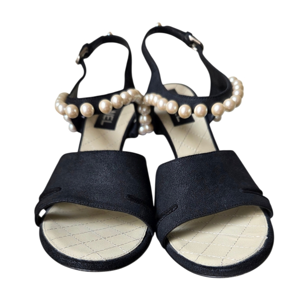 Chanel CC Logo Pearl Embellished Black Suede Slingback Heels EU 40 G29835 - Picture 5 of 13